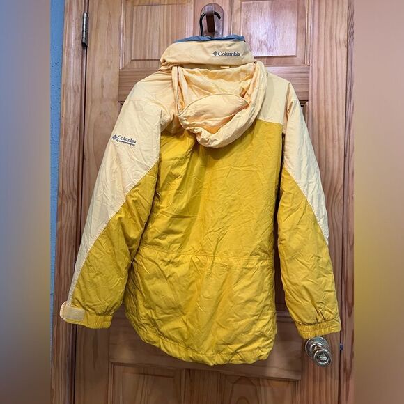 Columbia women’s size S yellow utility coat with zip out liner - Picture 8 of 8